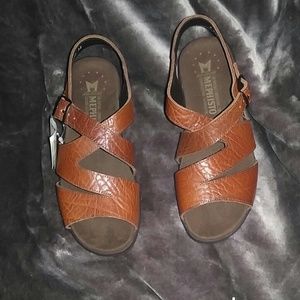 Mephisto Altima red leather sandals, 38